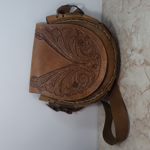 Handbags - Vintage Style Brown Embossed Leather Shoulder Bag